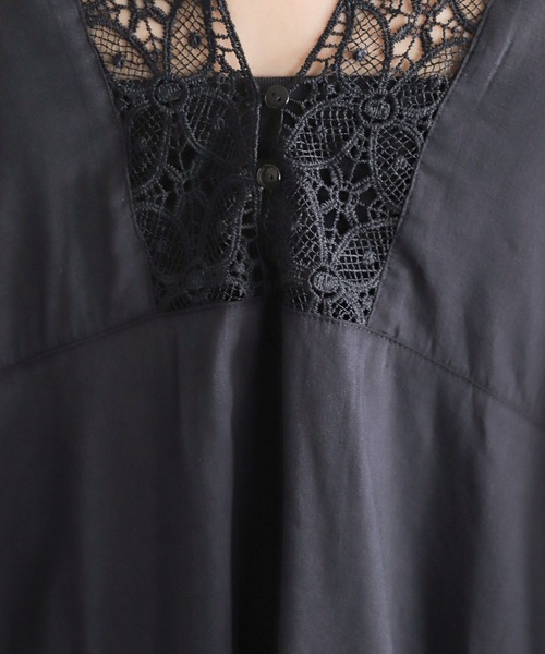 LEPSIM（レプシィム）の「レースポンチョブラウス　281092（シャツ/ブラウス・レディース・ブラック/オフホワイト・FREE）」の13枚目の写真