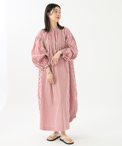 journal standard L'essage（ジャーナルスタンダードレサージュ）の「ボリュームギャザーワンピース（ワンピース・レディース・レッド/ブルー/ブラック・FREE）」の15枚目の写真