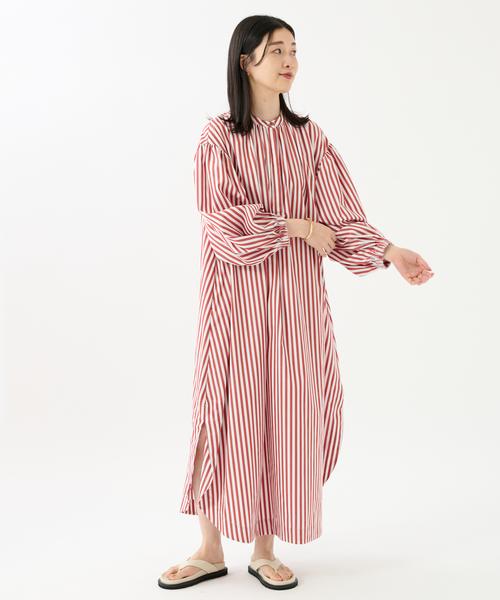 journal standard L'essage（ジャーナルスタンダードレサージュ）の「ボリュームギャザーワンピース（ワンピース・レディース・レッド/ブルー/ブラック・FREE）」の16枚目の写真