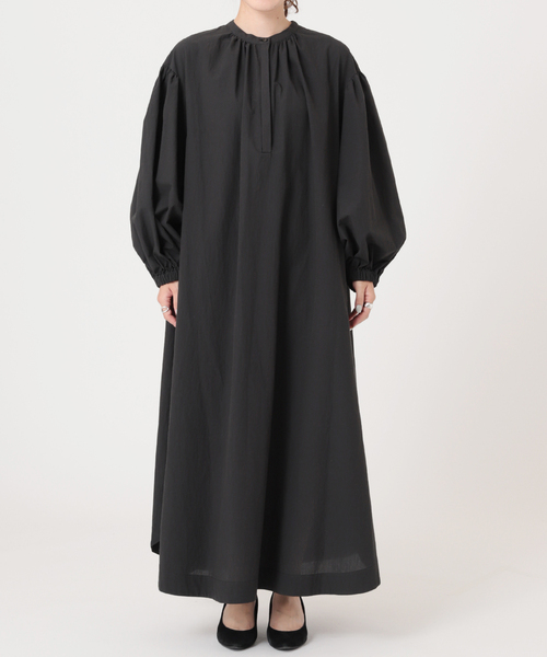 journal standard L'essage（ジャーナルスタンダードレサージュ）の「ボリュームギャザーワンピース（ワンピース・レディース・レッド/ブルー/ブラック・FREE）」の19枚目の写真