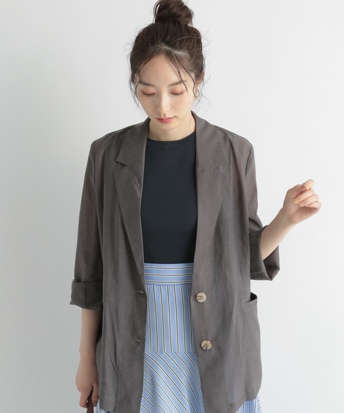 Andemiu（アンデミュウ）の「【シャツ感覚】シアージャケット122674（テーラードジャケット・レディース・チャコールグレー/ベージュ/ブラウン・FREE）」の15枚目の写真