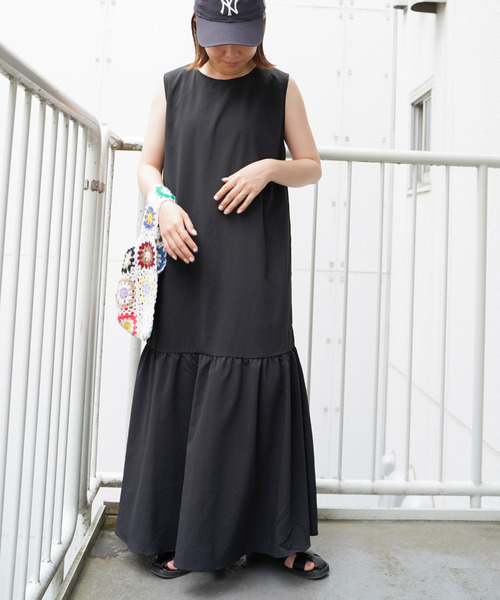 VENCEEXCHANGE（ヴァンスエクスチェンジ）の「クレープノースリマーメイドフレアワンピース（ワンピース・レディース・ホワイト/ブラック/ベージュ/ピンク/オレンジ・FREE）」の14枚目の写真