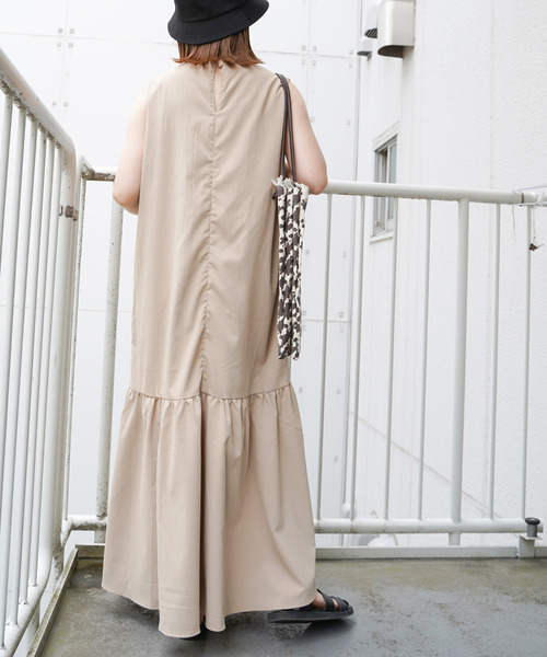 VENCEEXCHANGE（ヴァンスエクスチェンジ）の「クレープノースリマーメイドフレアワンピース（ワンピース・レディース・ホワイト/ブラック/ベージュ/ピンク/オレンジ・FREE）」の22枚目の写真