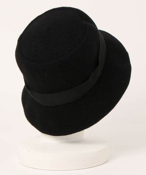 Chapeau d' O(シャポードオー)の「Chapeau d' O Twist Ribbon Basque Cloche(ハット・レディース・ベージュ/ブラック/グレー・M/57.5cm)」の4枚目の写真