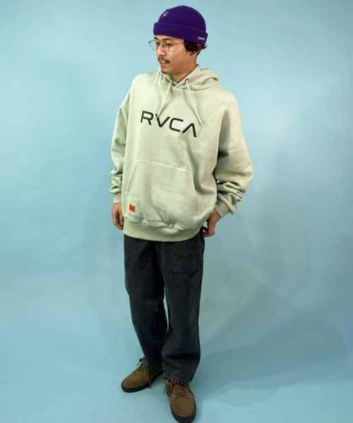 RVCA（ルーカ）の「【ZOZOTOWN限定】RVCA/ルーカ オーバーサイズ パーカー/ワンポイント ブランドロゴ/ドロップショルダー フーディ BC042-043（パーカー・メンズ・ベージュ/ブラック/グリーン・M/L/XL/S）」の16枚目の写真