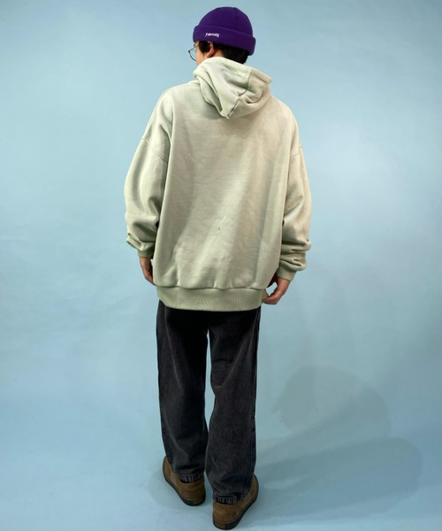 RVCA（ルーカ）の「【ZOZOTOWN限定】RVCA/ルーカ オーバーサイズ パーカー/ワンポイント ブランドロゴ/ドロップショルダー フーディ BC042-043（パーカー・メンズ・ベージュ/ブラック/グリーン・M/L/XL/S）」の17枚目の写真