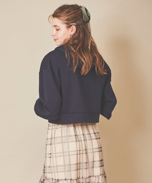 31 Sons de mode（トランテアン　ソン　ドゥ　モード）の「パフスリーブパーカー（パーカー・レディース・ベージュ/ネイビー/サックスブルー・36）」の11枚目の写真