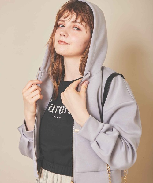 31 Sons de mode（トランテアン　ソン　ドゥ　モード）の「パフスリーブパーカー（パーカー・レディース・ベージュ/ネイビー/サックスブルー・36）」の13枚目の写真