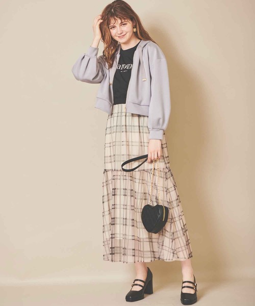 31 Sons de mode（トランテアン　ソン　ドゥ　モード）の「パフスリーブパーカー（パーカー・レディース・ベージュ/ネイビー/サックスブルー・36）」の17枚目の写真