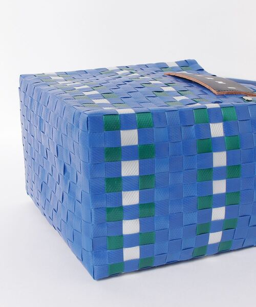 MARNI MARKET(マルニマーケット)の「ピクニックバッグ ミニ(かごバッグ・レディース・ブルー系・FREE)」の4枚目の写真