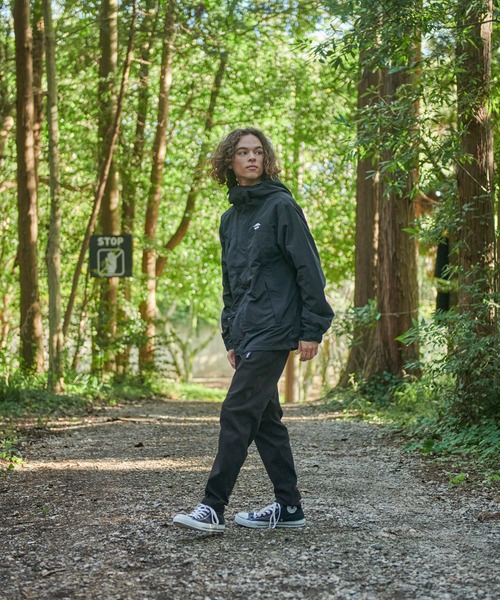 OUTDOOR PRODUCTS(アウトドアプロダクツ)の「【OUTDOOR PRODUCTS/アウトドアプロダクツ】切り替えマウンテンパーカー 撥水 透湿 UVカット ユニセックス(マウンテンパーカー・メンズ・ネイビー/ベージュ/カーキ/ブラック/ライトベージュ/チャコールグレー/グリーン・LARGE/X-LARGE/MEDIUM/SMALL)」の10枚目の写真