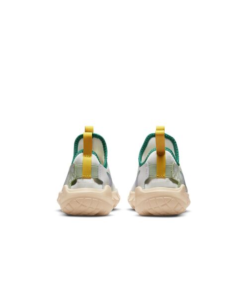 NIKE（ナイキ）の「ナイキ フレックス ランナー 2 リル リトルキッズシューズ / Nike Flex Runner 2 Lil Little Kids' Shoes（スニーカー・キッズ・アイボリー・20.5/20/16.5/17.5/17/18.5/18/19.5/19/21.5/21/22）」の4枚目の写真