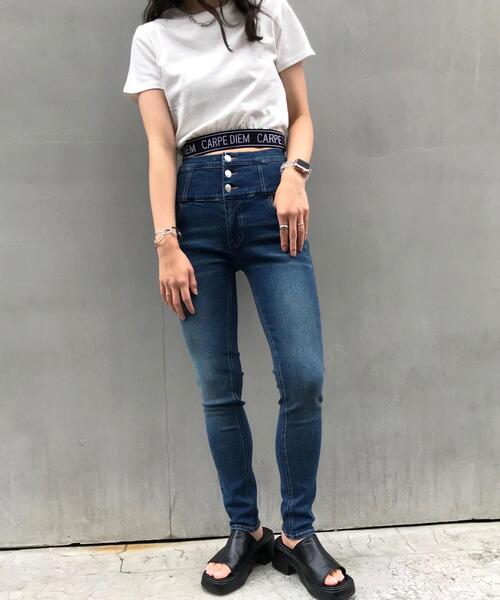 INGNI(イング)の「ハイウエストスキニーパンツ(デニムパンツ・レディース・ブルー系その他4/ブラック・M/S)」の13枚目の写真