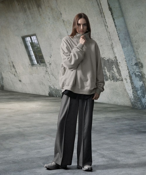 オーバーサイズ ビッグカラー ハーフジップ プルオーバースウェット