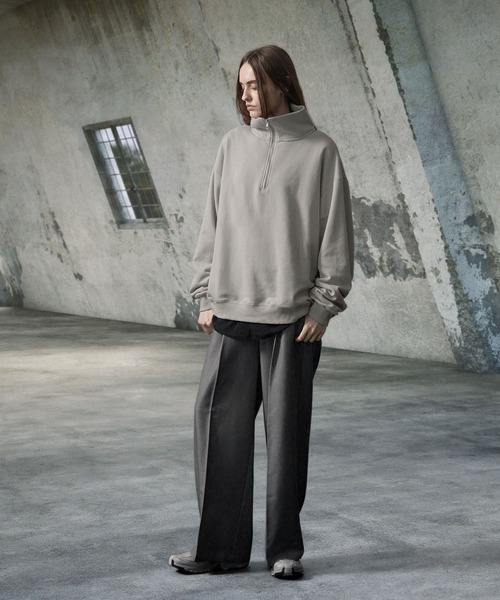 EMMA CLOTHES（エマクローズ）の「オーバーサイズ ビッグカラー ハーフジップ プルオーバースウェット EMMA CLOTHES（スウェット・メンズ・ブラック/アイボリー/グリーン/杢グレー/ベージュ/チャコールグレー/スモークピンク/パープル/オリーブ/ブルー/グレー・M/L）」の16枚目の写真