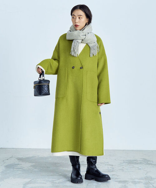 fredy emue(フレディエミュ)の「ノーカラーロングリバーコート(ノーカラーコート・レディース・ベージュ/ライトグリーン/ベージュ系その他・38)」の9枚目の写真