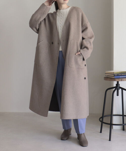 fredy emue(フレディエミュ)の「ノーカラーロングリバーコート(ノーカラーコート・レディース・ベージュ/ライトグリーン/ベージュ系その他・38)」の19枚目の写真