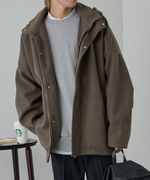 COLONY 2139（コロニートゥーワンスリーナイン）の「ジャージメルトンアノラック（カバーオール・メンズ・ブラック/グレイッシュベージュ・MEDIUM/LARGE）」の2枚目の写真