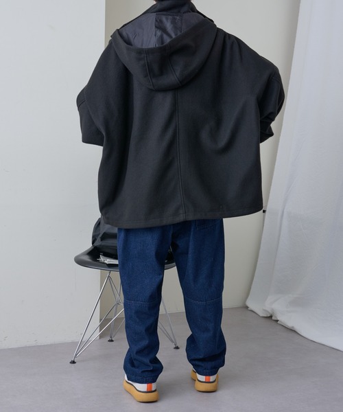 COLONY 2139（コロニートゥーワンスリーナイン）の「ジャージメルトンアノラック（カバーオール・メンズ・ブラック/グレイッシュベージュ・MEDIUM/LARGE）」の7枚目の写真