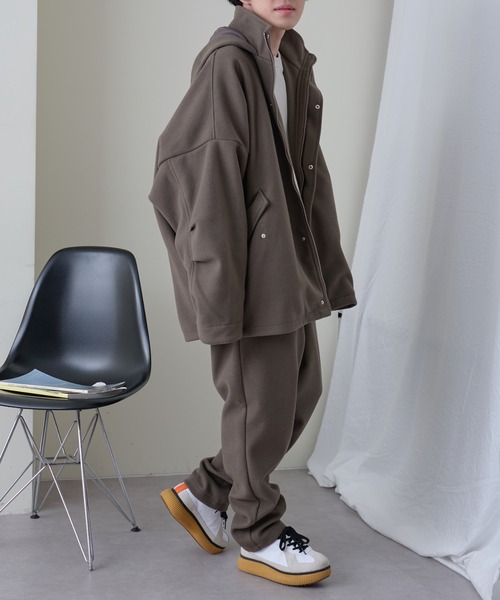 COLONY 2139（コロニートゥーワンスリーナイン）の「ジャージメルトンアノラック（カバーオール・メンズ・ブラック/グレイッシュベージュ・MEDIUM/LARGE）」の17枚目の写真