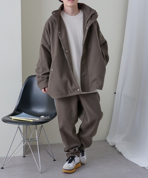 COLONY 2139（コロニートゥーワンスリーナイン）の「ジャージメルトンアノラック（カバーオール・メンズ・ブラック/グレイッシュベージュ・MEDIUM/LARGE）」の20枚目の写真