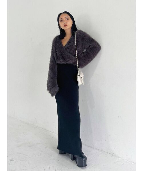 EMODA（エモダ）の「ナローニットスカート（スカート・レディース・グレー/ブラック/ブルー/ベージュ・FREE）」の17枚目の写真