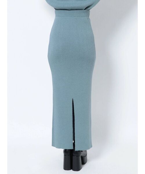 EMODA（エモダ）の「ナローニットスカート（スカート・レディース・グレー/ブラック/ブルー/ベージュ・FREE）」の10枚目の写真