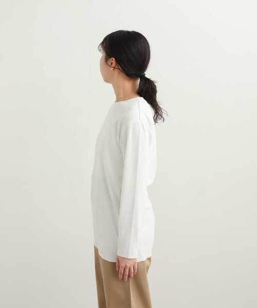 URBAN RESEARCH DOORS(アーバンリサーチドアーズ)の「『UR TECH』テレコクルーネックTシャツ(Tシャツ/カットソー・レディース・ブラック/オフホワイト/ライトグレー・MEDIUM)」の13枚目の写真