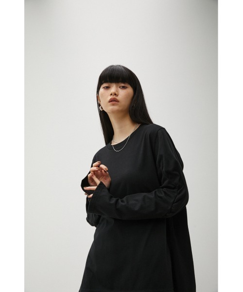 新素材新作 AZUL SHOULDER moussy（アズールバイマウジー）の「VOLUME by トップス
