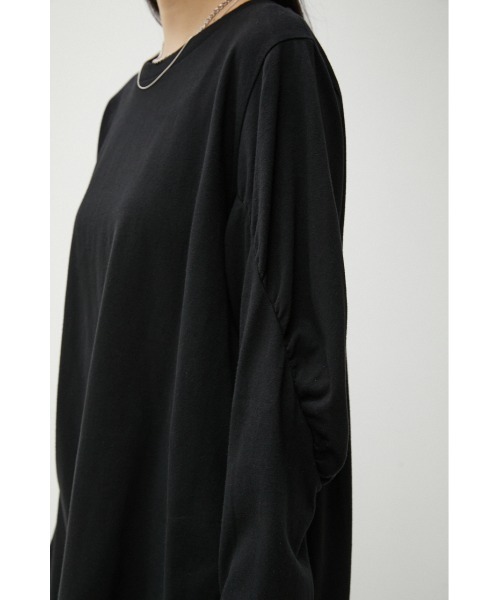 ♥もも様♥AZUL by moussy　ショルダーカット　トップス AZUL by moussy（アズールバイマウジー）の「VOLUME SHOULDER