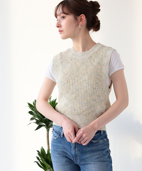 Ray BEAMS(レイビームス)の「Ray BEAMS / メランジ バック オープン ベスト(ベスト・レディース・オフホワイト/イエロー・ONE SIZE)」の11枚目の写真