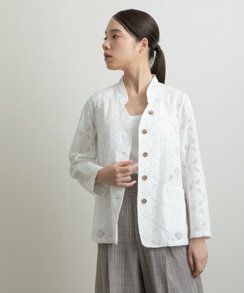 Liyoca(リヨカ)の「【Liyoca】レーヨンリネン刺繍ワークジャケット -手洗い可-(その他アウター・レディース・ブラック/カーキ/ホワイト・FREE)」の4枚目の写真