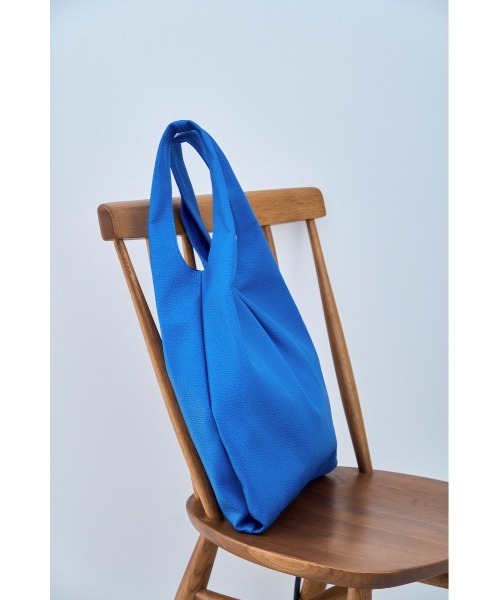 AZUL by moussy(アズールバイマウジー)の「FAUX LEATHER MARCHE BAG/フェイクレザーマルシェバッグ(ショルダーバッグ・メンズ・ブルー/ブラック・FREE)」の19枚目の写真