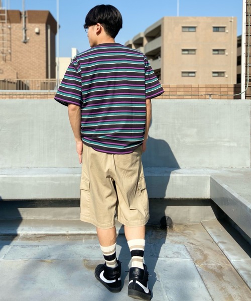 THRASHER(スラッシャー)の「【ムラサキスポーツ別注】THRASHER/スラッシャー マルチボーダーTシャツ オーバーサイズ/刺繍ロゴ クルーネックTシャツ THMM-001B FLAME(Tシャツ/カットソー・メンズ・グリーン系その他/ホワイト×ネイビー/ブラック×グリーン・M/L/XL)」の9枚目の写真