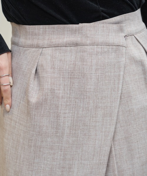 Aunt Marie's（アントマリーズ）の「フロントスリットタックナロースカート（スカート・レディース・イエロー/ベージュ/ブラック・FREE/MEDIUM/TALL）」の15枚目の写真