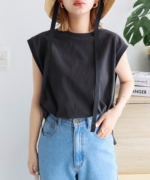 andme(アンドミー)の「オーバーサイズロング丈ノースリーブトップス(Tシャツ/カットソー・レディース・オフホワイト/チャコールグレー/ブラック/ベージュ/オートミール/ブルー系その他・M)」の9枚目の写真