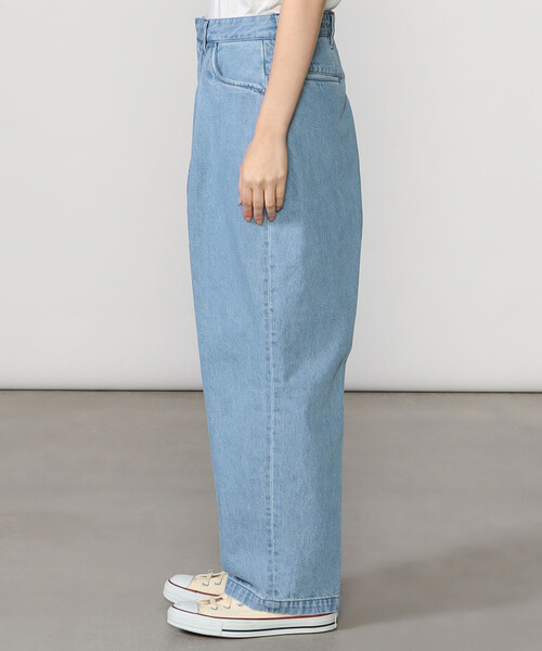 FARAH(ファーラー)の「FARAH | 1タック ワイドデニムパンツ WOMEN(デニムパンツ・レディース・ブルー/インディゴブルー・26/28/27)」の10枚目の写真