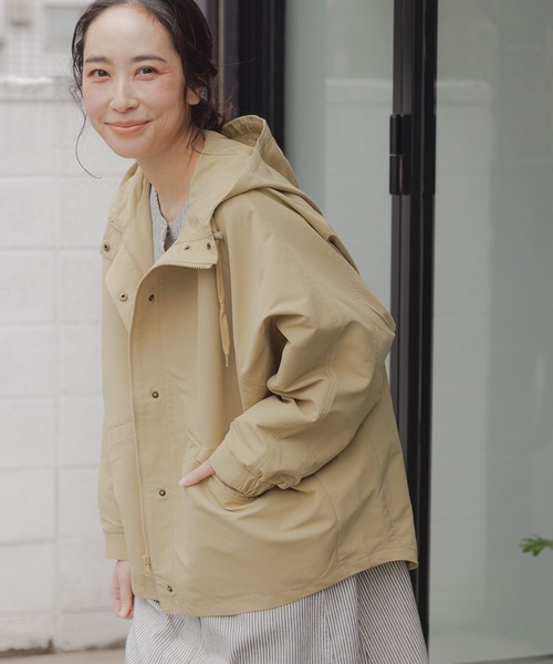 studio CLIP（スタディオクリップ）の「【マシンウォッシャブル/花粉ガード】ポンチョマンパ[プチサイズあり]（マウンテンパーカー・レディース・ライトイエロー/ベージュ/ピンク/カーキ・FREE/PF）」の9枚目の写真