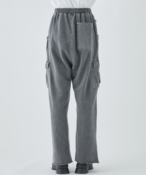 JIEDA(ジエダ)の「SWEAT CARGO PANTS(スウェットパンツ・メンズ・ブラウン/ブラック/ブルー・1/2)」の15枚目の写真