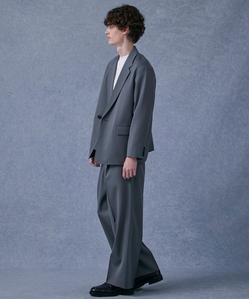 PUBLIC TOKYO(パブリックトウキョウ)の「【セットアップ対応】含浸ワイドパンツ(スラックス・メンズ・ライトベージュ/グレー・1/2)」の14枚目の写真