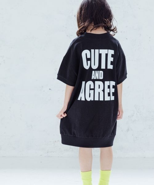 LOWRYS FARM（ローリーズファーム）の「ＵＳＡバックプリントワンピース　904870（ワンピース・キッズ・ブラック/ホワイト/レッド/イエロー・110cm/120cm/130cm/140cm/150cm）」の2枚目の写真