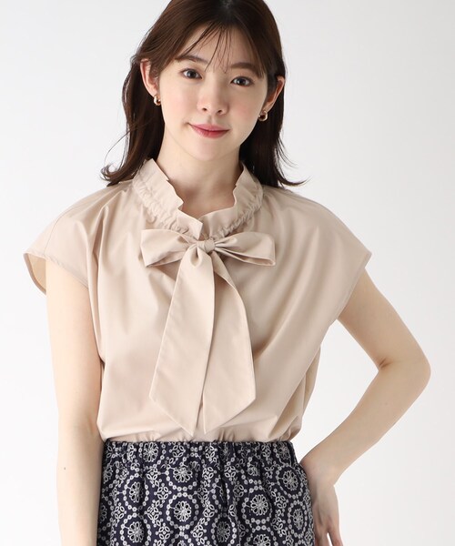 index（インデックス）の「◆リボンボウタイブラウス【イージーケア・洗濯機で洗える】（シャツ/ブラウス・レディース・ネイビー/ライトベージュ/ホワイト系・40/42/36/38）」の6枚目の写真