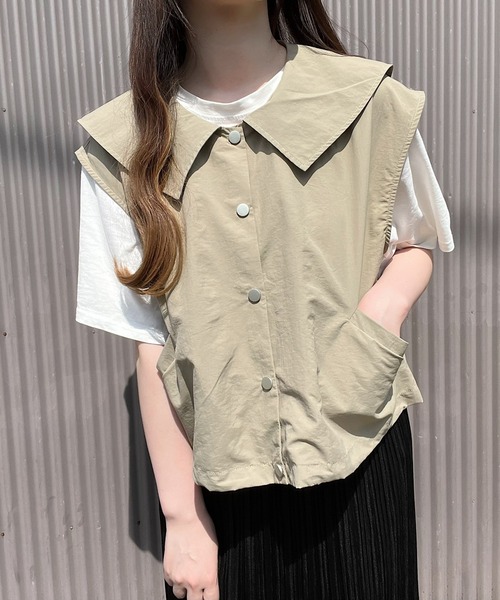 Nana(ナナ)の「ビッグカラーベスト(ベスト・レディース・ベージュ/ブラック・FREE)」の9枚目の写真