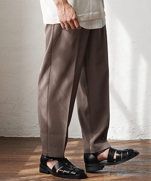 MinoriTY（マイノリティ）の「【MinoriTY】さらさら素材きれいめチノパンツ テーパードパンツ スラックス ワイドパンツ センタープレス メンズ 秋服（チノパンツ・メンズ・キナリ/グリーン/ブラック/ベージュ・M/L/S）」の4枚目の写真