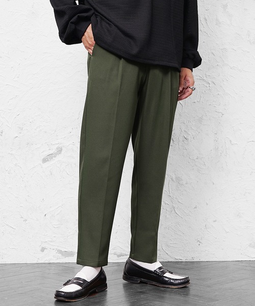 MinoriTY（マイノリティ）の「【MinoriTY】さらさら素材きれいめチノパンツ テーパードパンツ スラックス ワイドパンツ センタープレス メンズ 秋服（チノパンツ・メンズ・キナリ/グリーン/ブラック/ベージュ・M/L/S）」の7枚目の写真