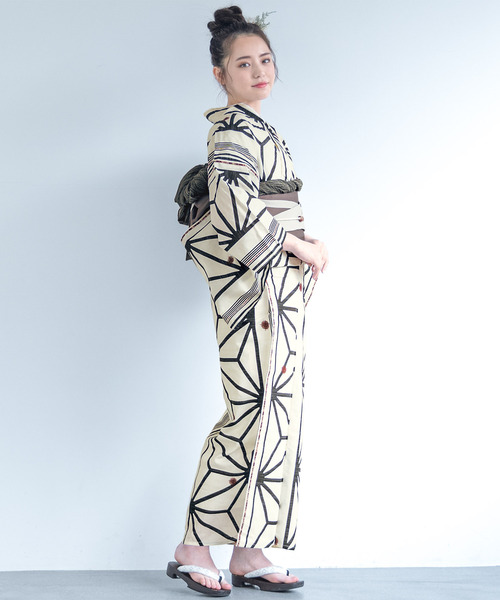 SOUBIEN（ソウビエン）の「夏を彩るレディース浴衣2点セット （浴衣＋帯）（浴衣・レディース・ホワイト系その他/ホワイト系その他2/ブルー系その他2/ブルー系その他/ホワイト系その他3/ブラック系その他・FREE）」の17枚目の写真