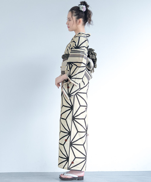 SOUBIEN（ソウビエン）の「夏を彩るレディース浴衣2点セット （浴衣＋帯）（浴衣・レディース・ホワイト系その他/ホワイト系その他2/ブルー系その他2/ブルー系その他/ホワイト系その他3/ブラック系その他・FREE）」の18枚目の写真