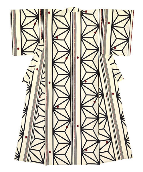 SOUBIEN（ソウビエン）の「夏を彩るレディース浴衣2点セット （浴衣＋帯）（浴衣・レディース・ホワイト系その他/ホワイト系その他2/ブルー系その他2/ブルー系その他/ホワイト系その他3/ブラック系その他・FREE）」の20枚目の写真