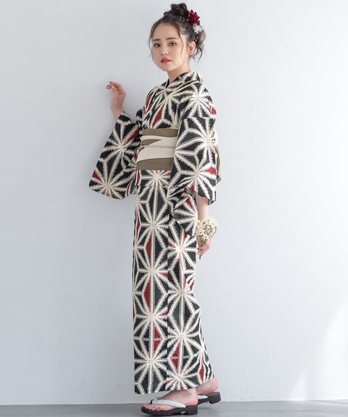 SOUBIEN（ソウビエン）の「夏を彩るレディース浴衣2点セット （浴衣＋帯）（浴衣・レディース・ホワイト系その他/ホワイト系その他2/ブルー系その他2/ブルー系その他/ホワイト系その他3/ブラック系その他・FREE）」の22枚目の写真