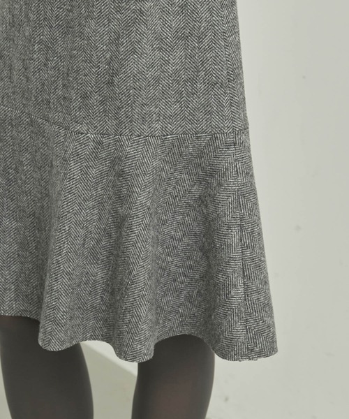 ROPE' PICNIC(ロペピクニック)の「【CM着用商品】ジャージメルトンミニ丈マーメイドスカート(スカート・レディース・ベージュ/チャコールグレー/ブラック・36/38)」の5枚目の写真